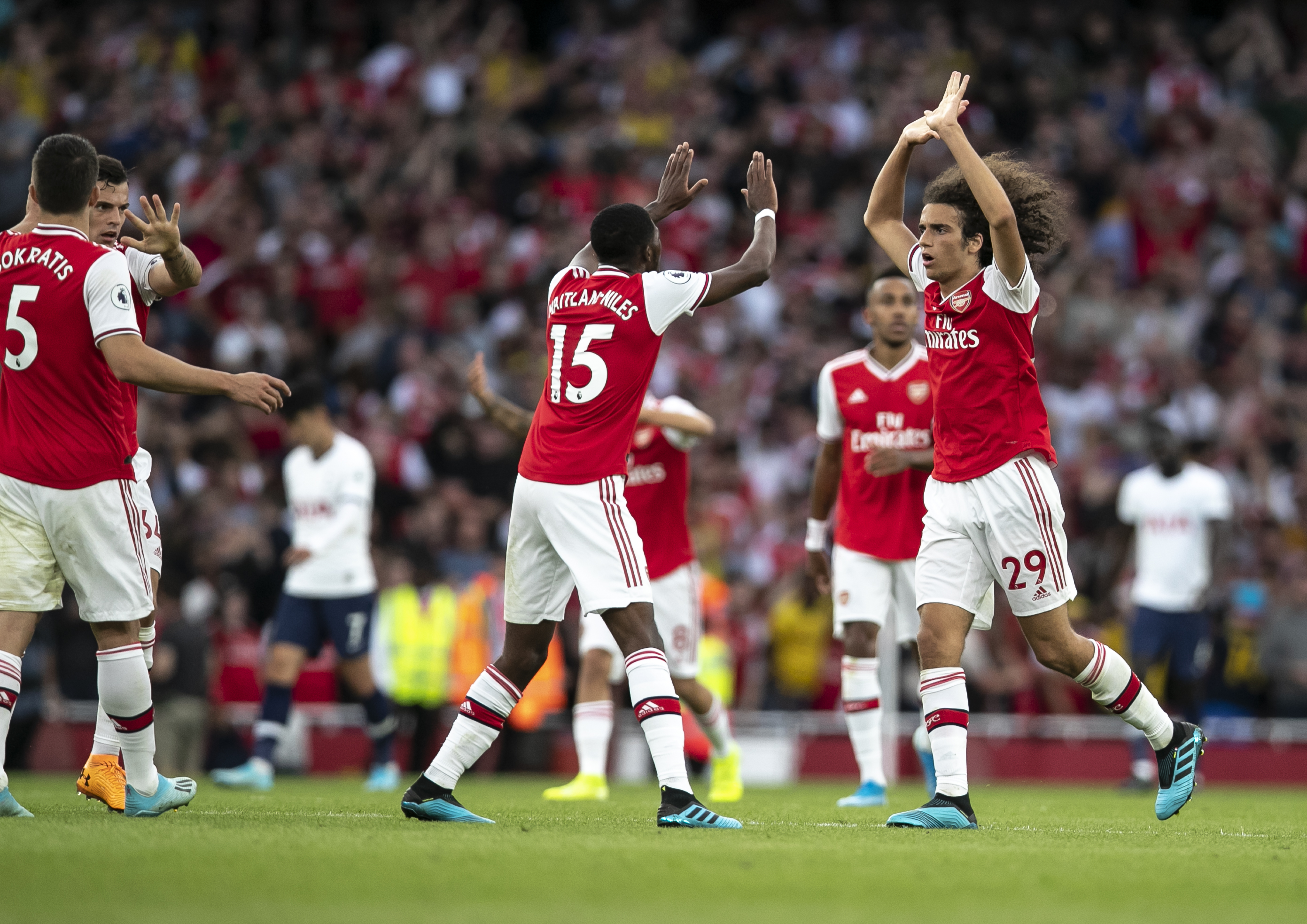 CBA球队战术变化及分析（CBA球队战术演进与解析）