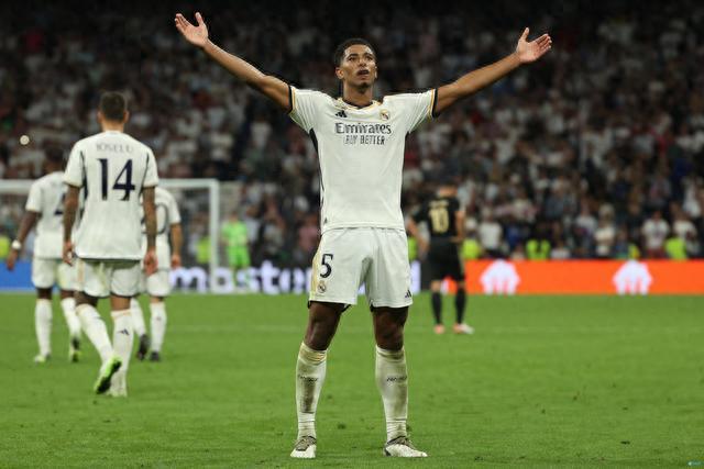 U22国足本期名单与熊猫杯名单对比：刘诚宇、汪士钦落选（U22国足本期名单对比熊猫杯：刘诚宇、汪士钦未入选）